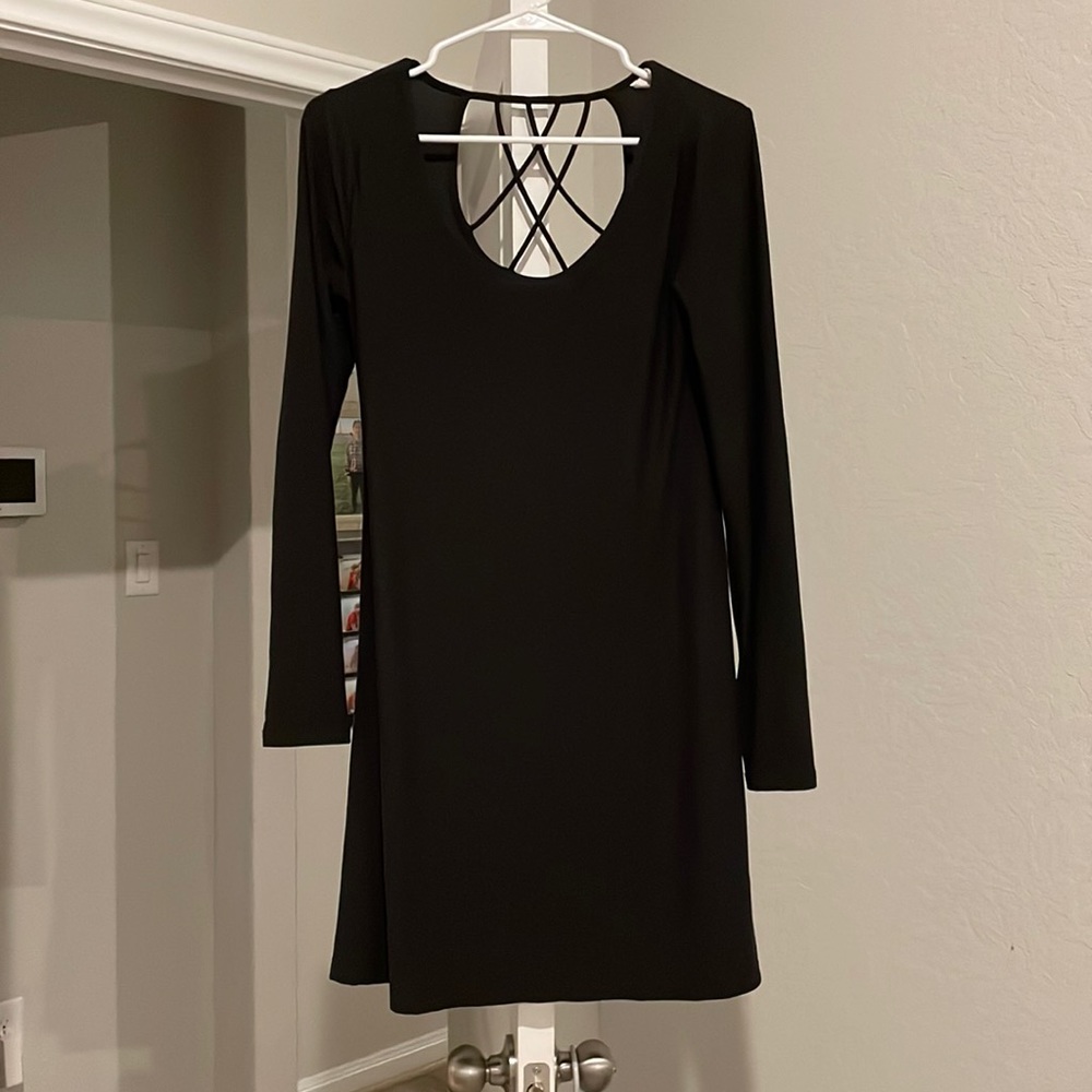 Witch dress. Jk but that’s the vibes it gives